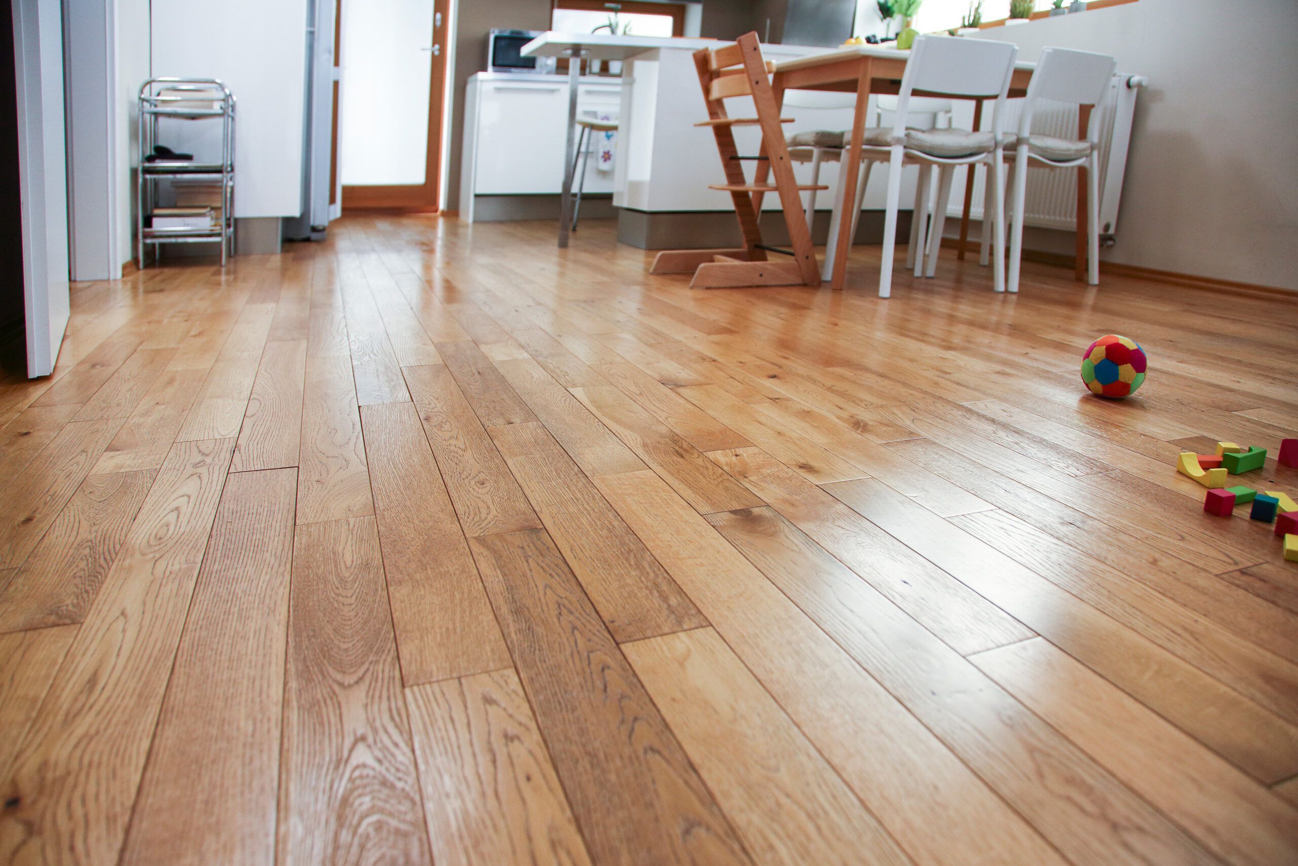 Why Hardwood Flooring is Superior